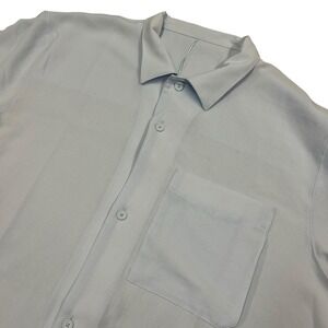 Lululemon Button Up Shirt Mens 2XL Blue Performance Stretch Short Sleeve Woven